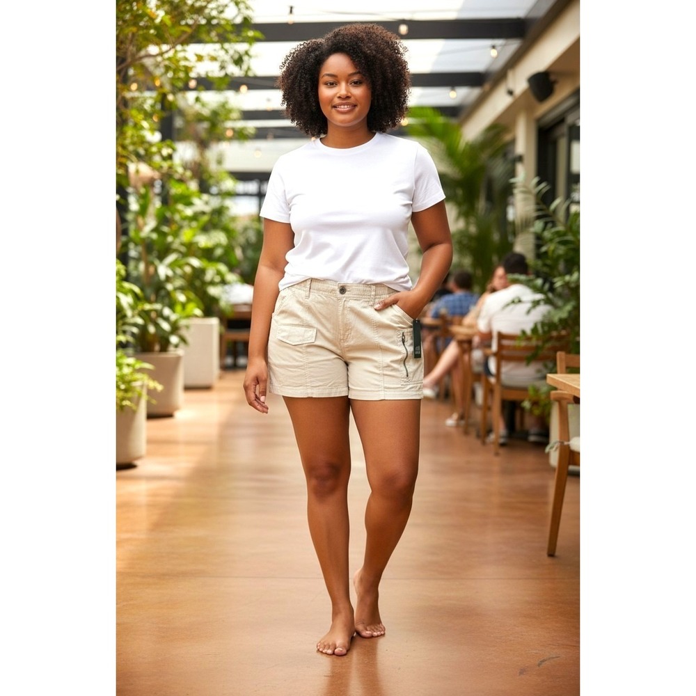 (B-43)Wild Fable Womens Beige Cargo Shorts L Elastic Waist Zip Pocket NWT Casual